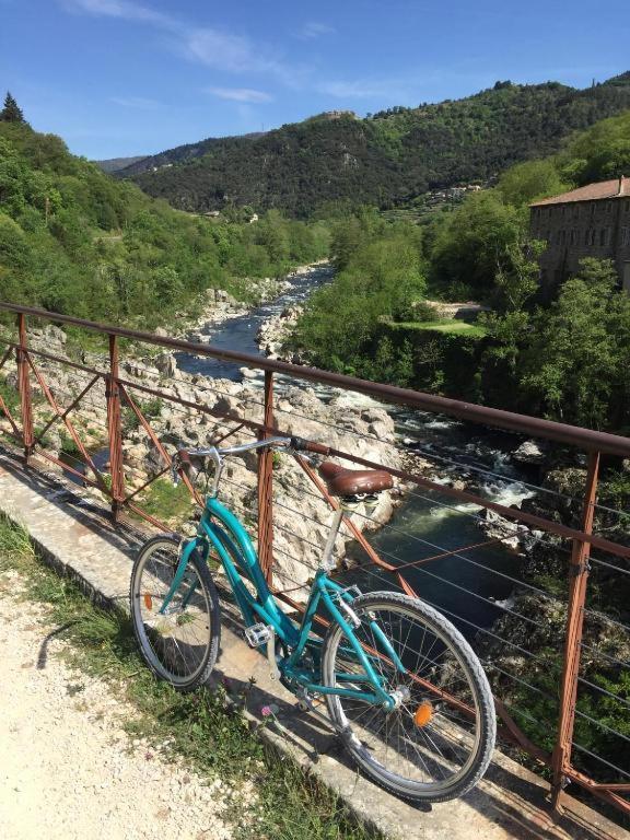 Comme A La Maison Pres De La Dolce Via Saint-Fortunat-sur-Eyrieux ภายนอก รูปภาพ